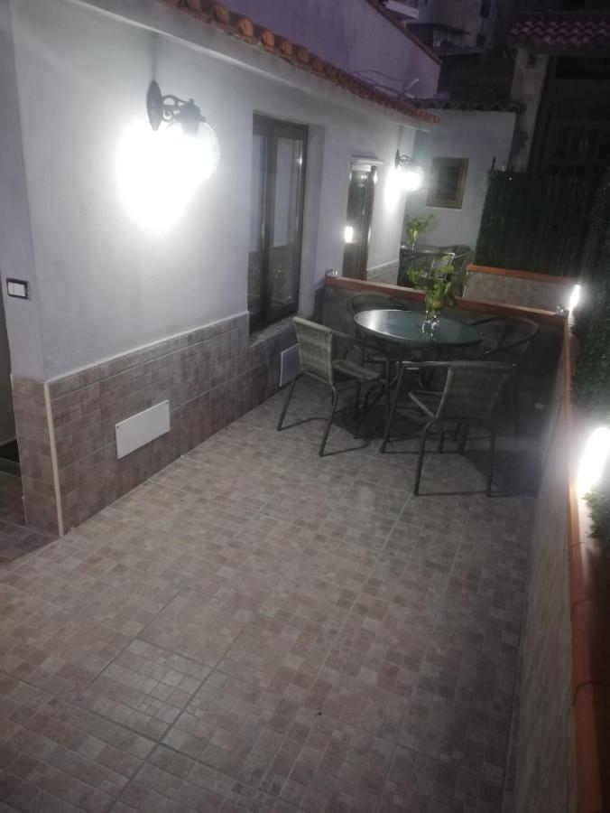 Maremonti Apartments Castellammare di Stabia Ngoại thất bức ảnh