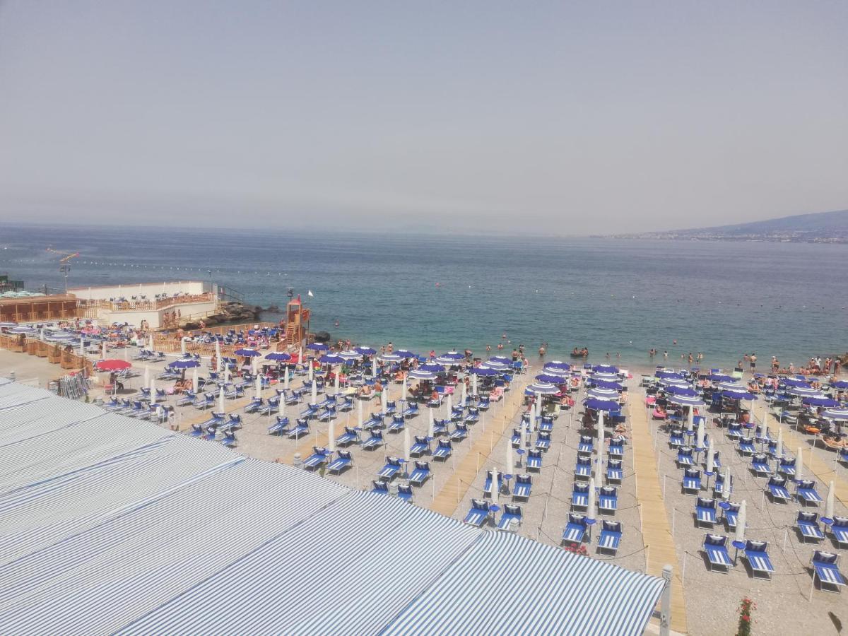 Maremonti Apartments Castellammare di Stabia Ngoại thất bức ảnh
